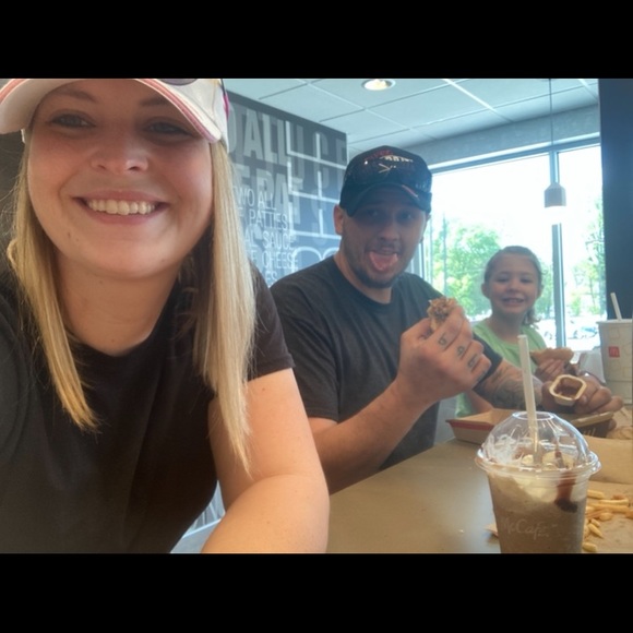 D. Leigh 💙 LIVES COMING SOON 12 days and counting 😊 - Picture 2 of 13